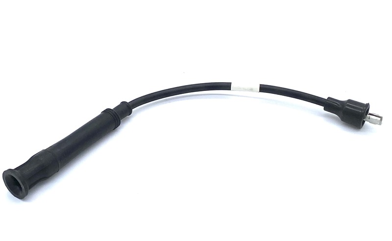 Schwarzer Zündkerzenstecker mit Leitung für MDe/MTU