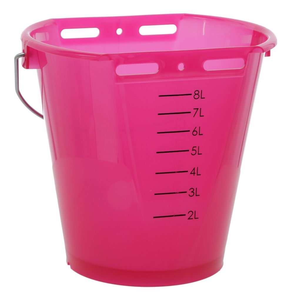 Der rosa transparente Tränkeeimer mit schwarzer Skala von 2 bis 8 Liter