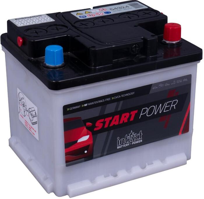 12V 43Ah Starterbatterie mit weißem Gehäuse und schwarzem Deckel